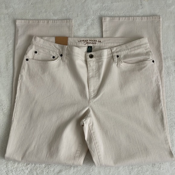 NWT Lauren Jeans Co. Classic Straight Dirty White Color Jeans Size 16 - Picture 6 of 15